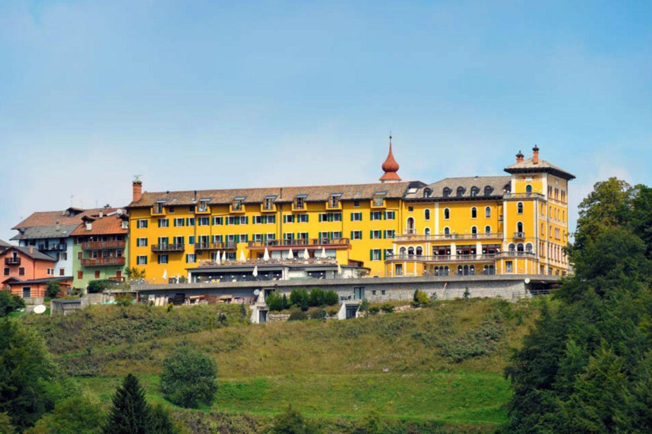 Grand Hotel Astoria Лавароне Экстерьер фото