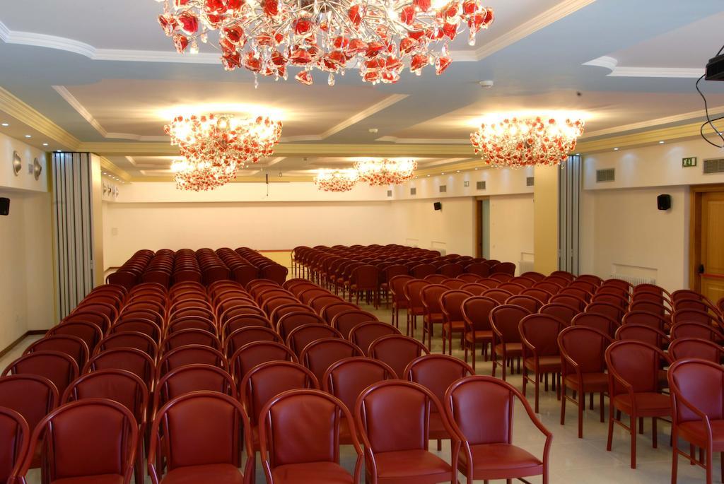 Grand Hotel Astoria Лавароне Экстерьер фото