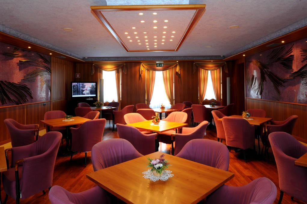Grand Hotel Astoria Лавароне Экстерьер фото